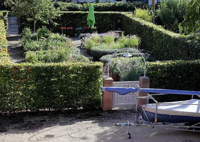 Julius In Der Pfalz ホテル